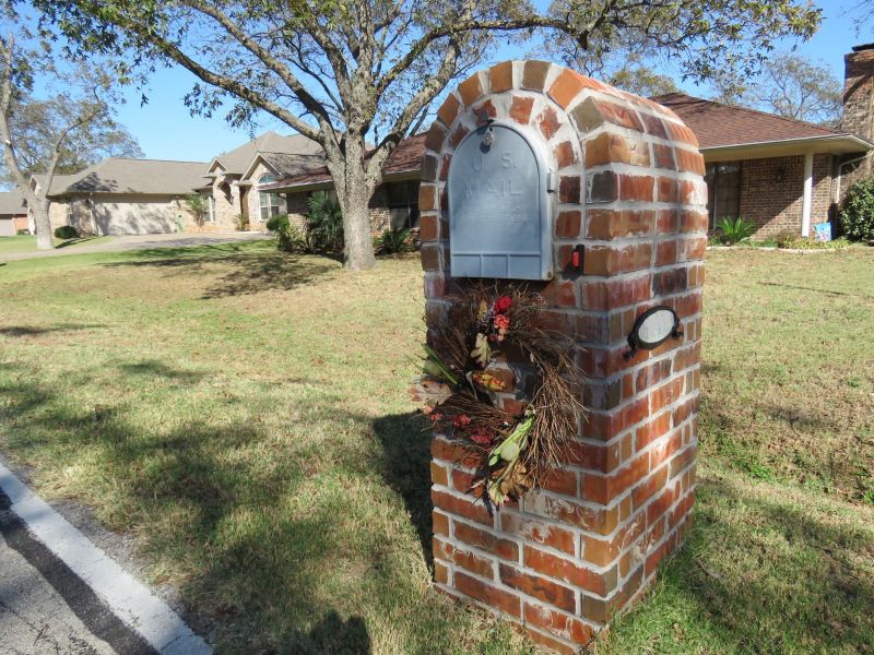 Brick Mailbox Installation Services